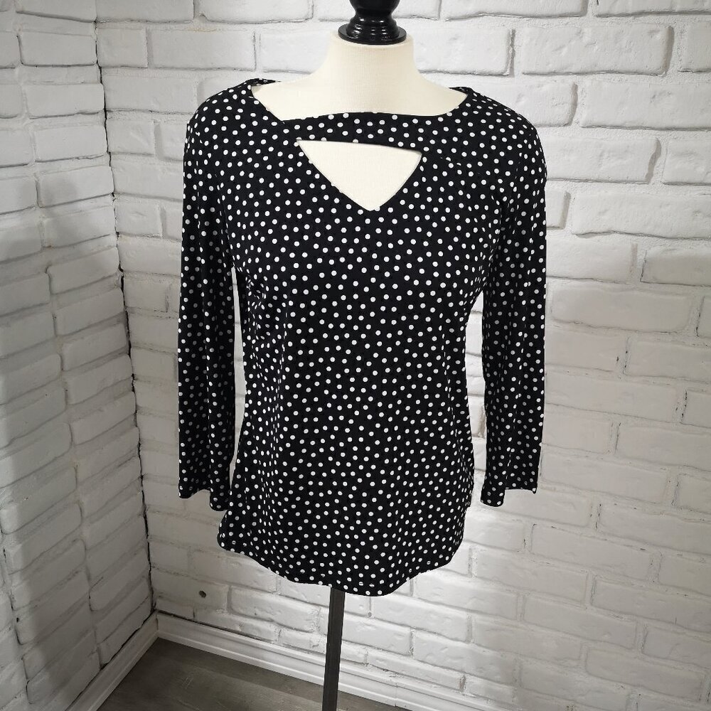 Anne Klein Ladies Size Medium Black & White Polka Dot V-neck Top